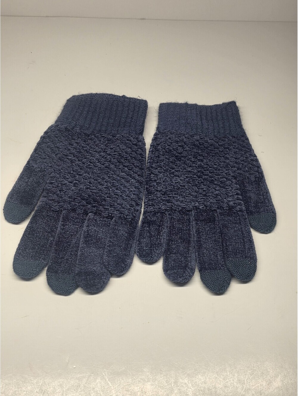 Womens Winter Thermal Fuzzy Gloves Soft Warm Stretch Fleece - Size Small
